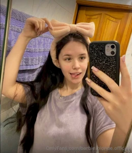 This bitch pearl_emily is so bored she needs your dick right away she part 87