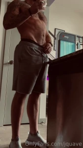 Come eat lunch with me