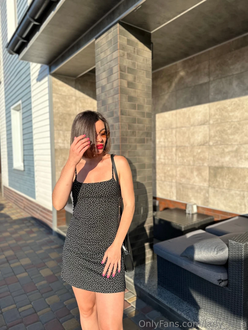 There are so many temptations around that it would be a sin not to part 1 