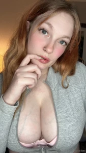 There s something so hot about showing just enough to make you crave