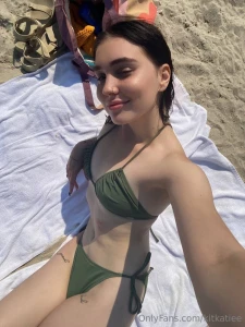 Summer is back id say were both having a really good time this summer