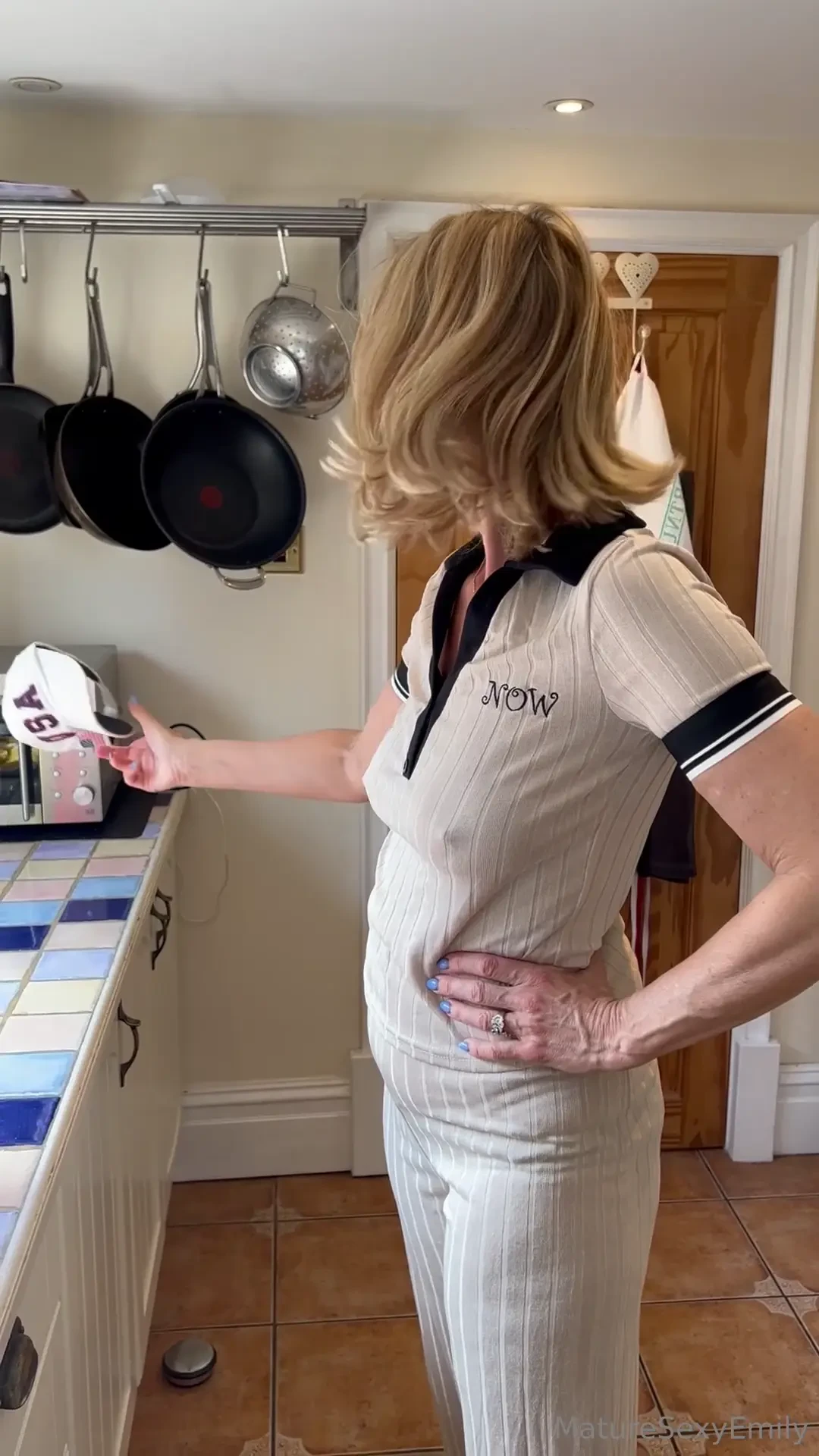 It s pimm s o clock here 