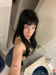 Xxxaphroditee part 23