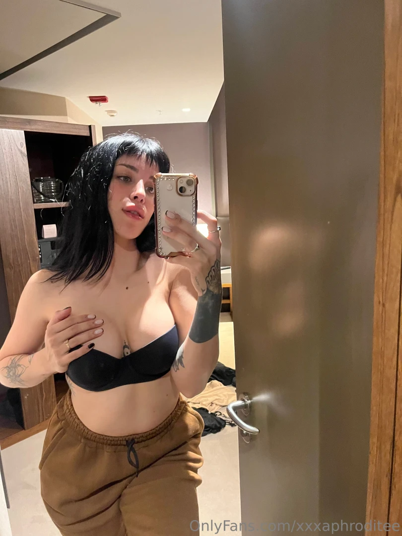 Xxxaphroditee part 21 