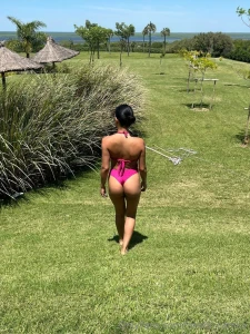 What country would you like to live in i like where i was born -