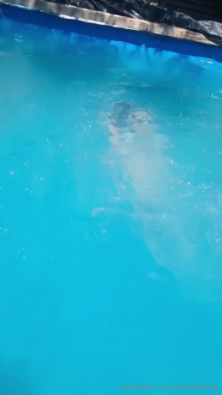 Watch these delicious videos playing in the water and enjoy like never 