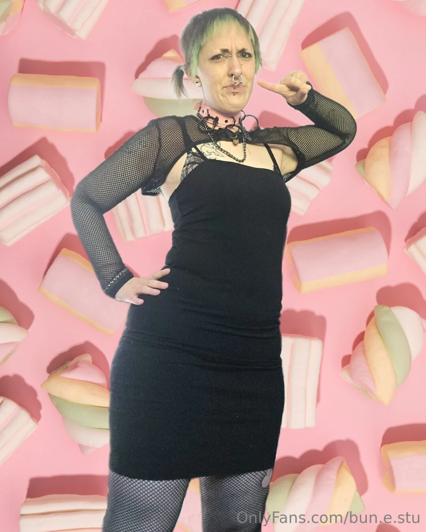 Bar night ice cream themed outfit how is everyone tonight part 7 