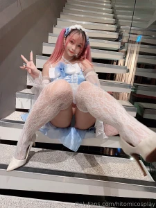 I take a photo at stair in hotel during visit singapore tips 30usd to part 2