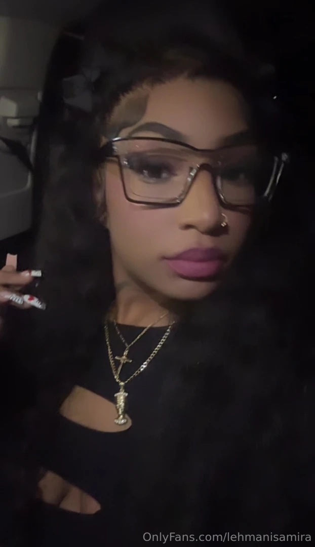 Spit in my mouth daddy im ur lil freak 