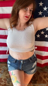 Babe i want to get naughty with you let s make a mess