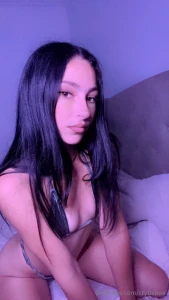 Are you online rn daddy check your dms i sent you something cheeky amp