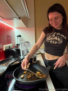 My lovely fans i ve been super busy lately but i m cooking up some