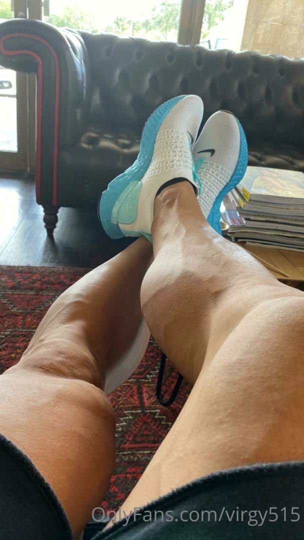 Do you like my sneakers 