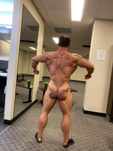 Shredded to the glutes what do you guys think tip and i will send you