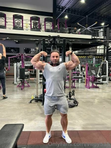 Arms day