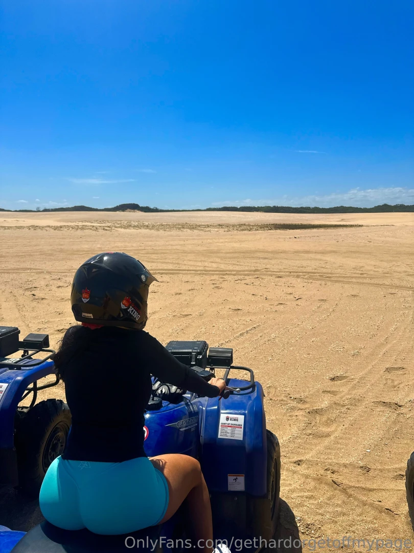 Would you ride behind me so you could see this view i ride cock so 