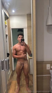 Someone to suck and make my dick all drooling algu m para chupar e