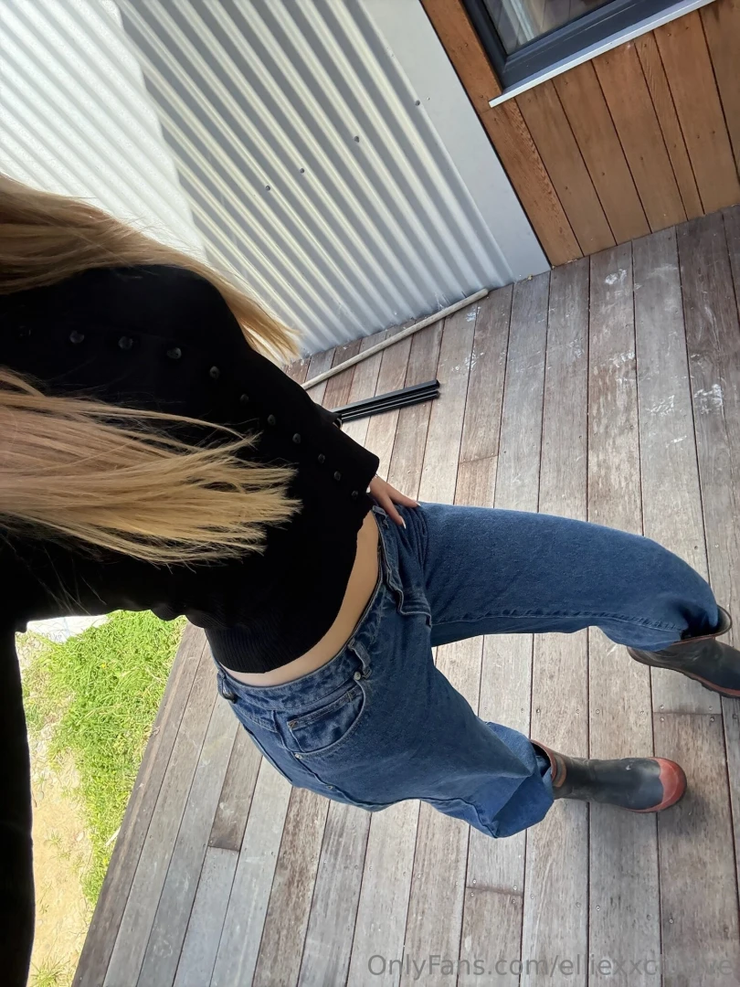 What s on top vs what s underneath 