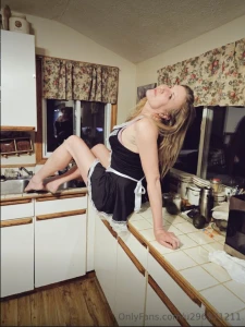 Free to join u296371211 hey babe i m your tall blonde milf with a