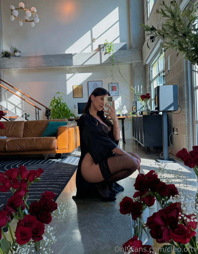 Make sure to see more on my vip cleowest 