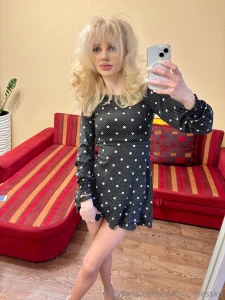 Is a girl s soul or appearance more important what do you think write part 3