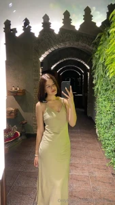 Hey world how it s going on who can handel such wild girl like me