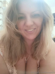 The mood is like sparkling wine and you