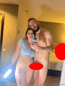 Quereis ver lo que hice con mi amiguita se avecina trio hahaha o