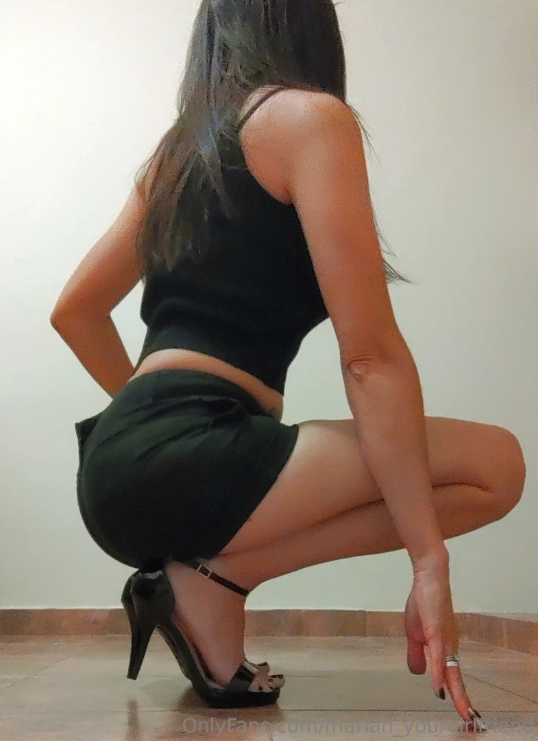 Custom tell me what would you like me to do for you love 