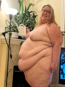 Get you an ssbbw who cooks and cleans part 2