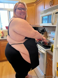 Get you an ssbbw who cooks and cleans part 7