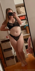 Sub for more content xxx