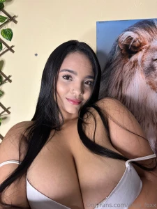 Happy friday am staying home and u