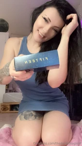 Heute f hle ich mich wieder ganz cute in diesem kleid diese toys in part 1