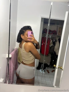 So bored and might game for a bit what should i play or play with