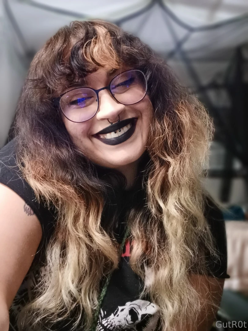 I m accepting compliments today don t be shy part 1 