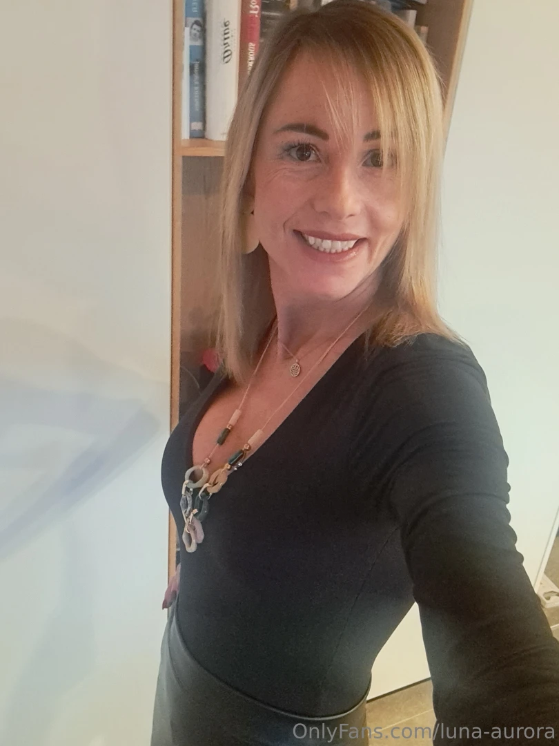 Feel good day heute so zur arbeit - overdressed 