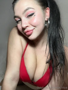 Bad girl will you punish me