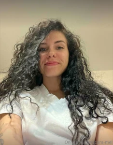 What s your favorite hairstyle on a girl