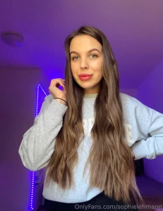 Hallo herr nachbar wie l uft deine woche bisher morgen ist feiertag