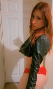 Chaquetita por enfrente chaquetita por atras