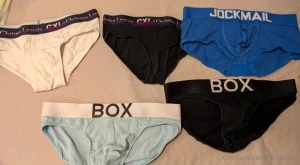 Anfrage nach einer getragenen und vollgewichseten undie er konnte sich
