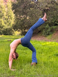 Baby you know i ll bend over backwards to make you happy