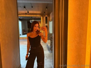 Kisses for you after a great photoset