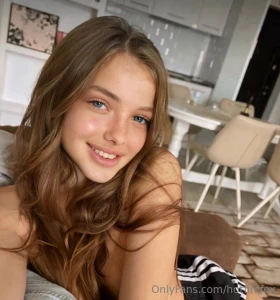 Let me distract you eva_maine22 cum and pour your cum all over this part 4