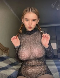 Monica_big_soul my hot girlfriend monica_big_soul loves to show her part 9