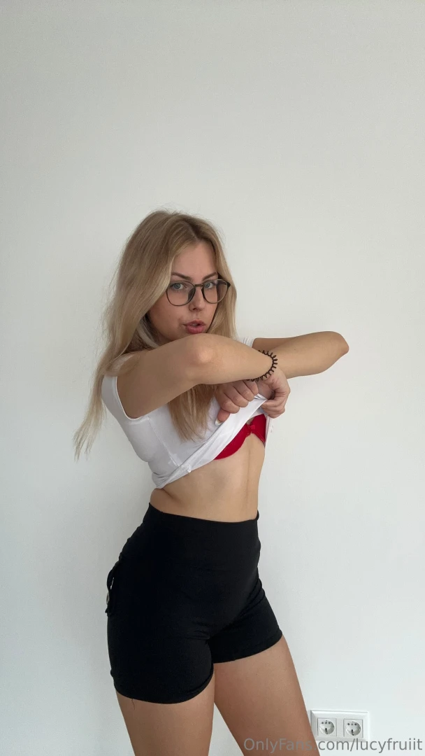 Heyy willst du schreiben heyy wanna chat 