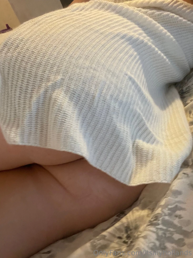 Mornings are so much better when i can stay in bed thinking about you 