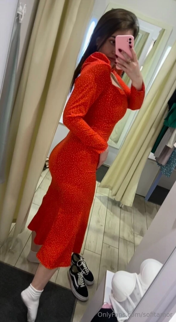 Shall we take the dress i think it s very cute 