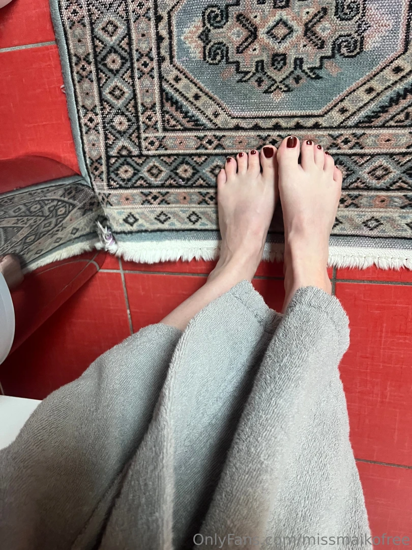 My feet after shower 
